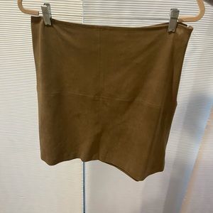 Kenar suede skirt